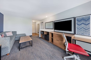 americinn by wyndham international falls