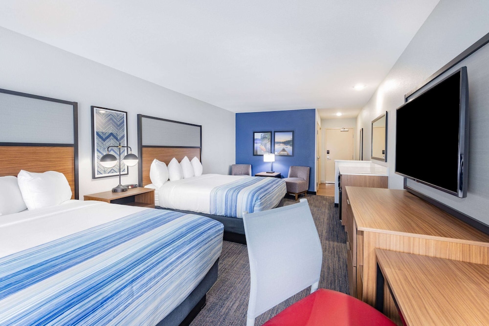 americinn by wyndham international falls