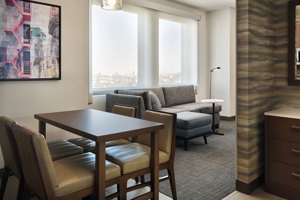 residence inn oakland downtown