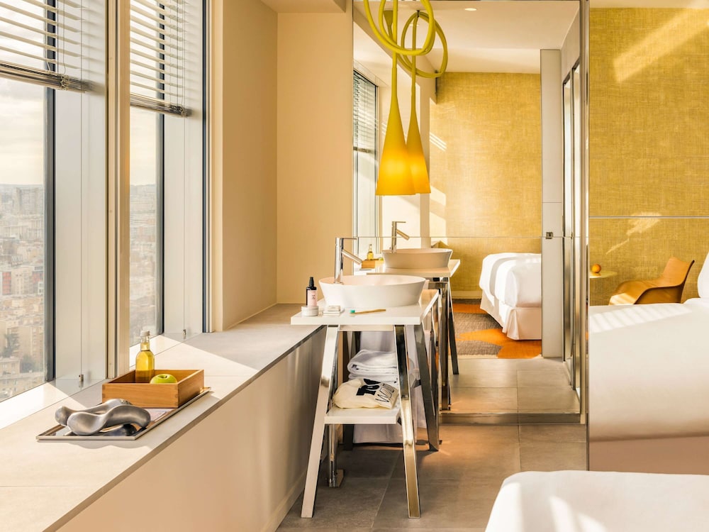 too hotel paris mgallery