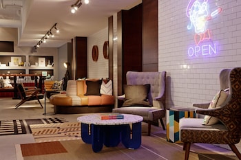 moxy richmond downtown