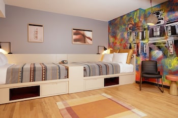 moxy richmond downtown