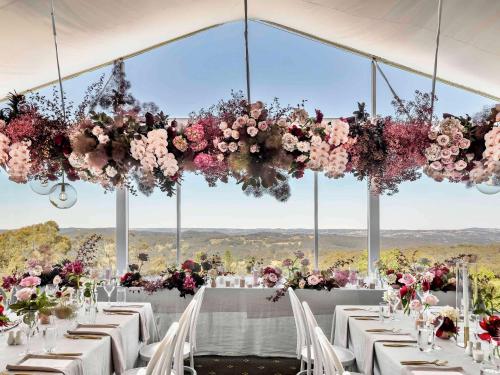 mount lofty house adults retreat