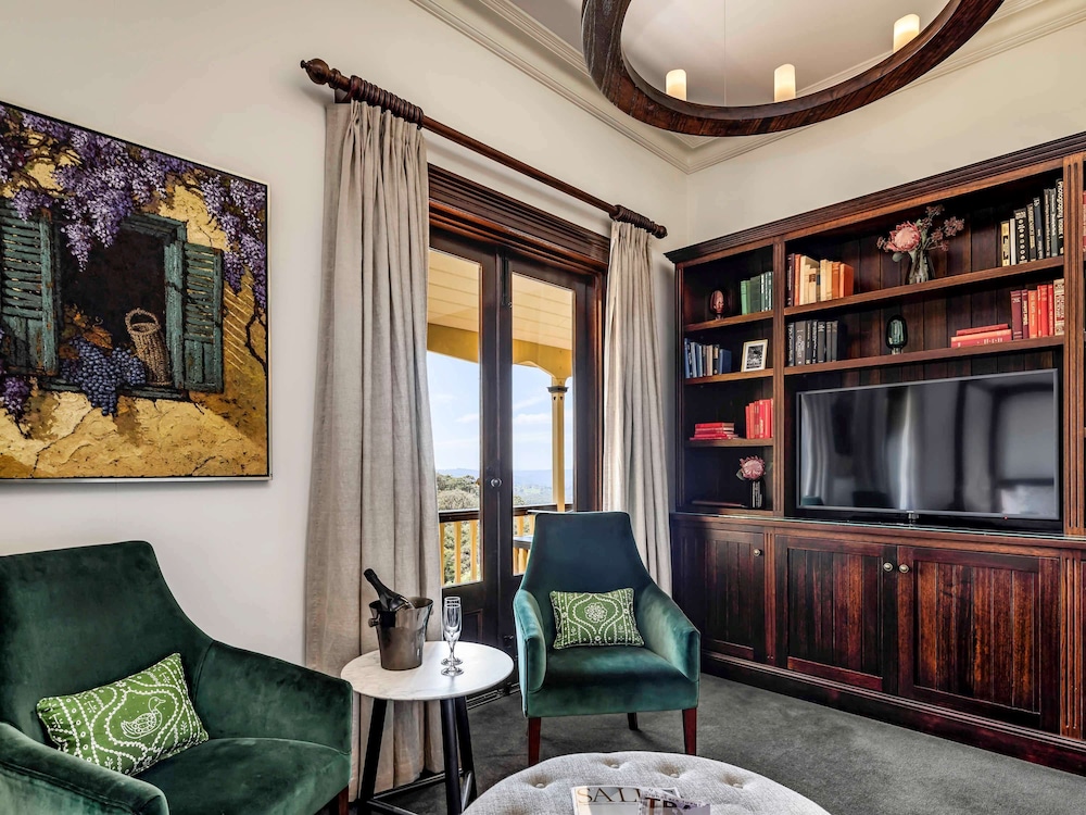 mount lofty house adults retreat