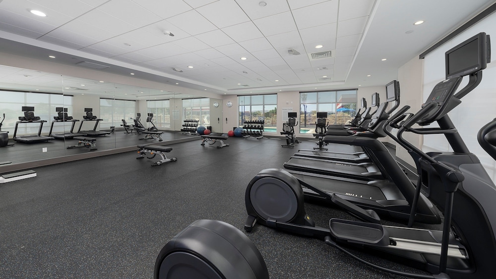 holiday inn express and suites ridgecrest