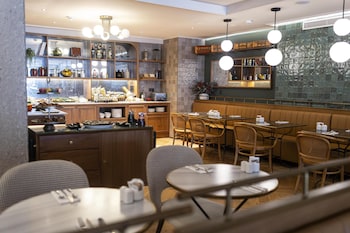 via sants hotel barcelona tapestry collection by hilton