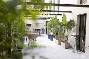 via sants hotel barcelona tapestry collection by hilton