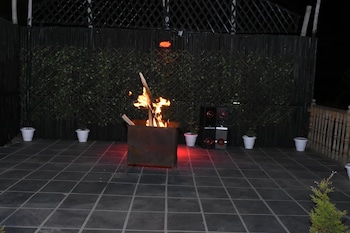 aanantham country resort