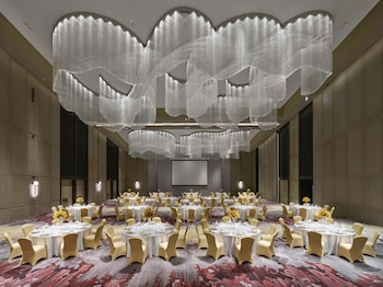 hilton zhuji