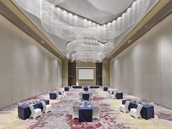 hilton zhuji