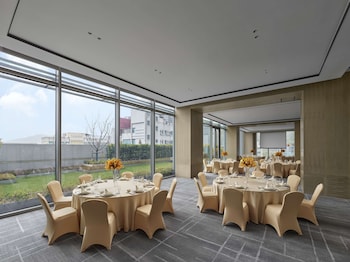 hilton zhuji