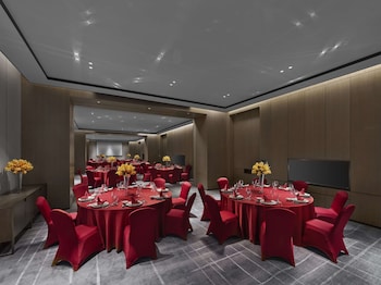 hilton zhuji