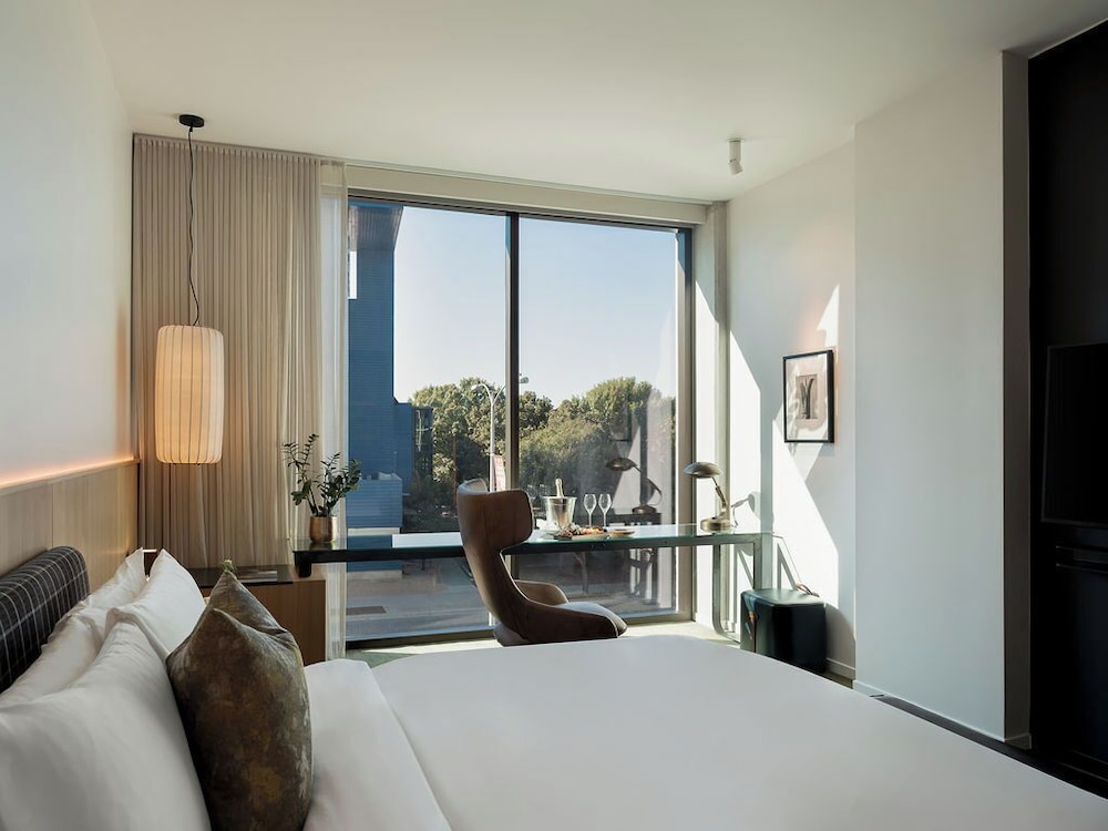 the loren hotel austin