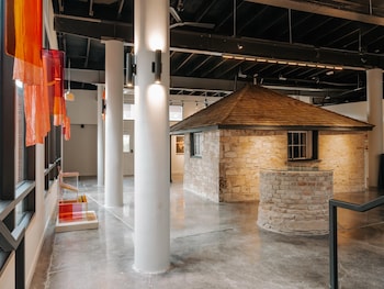 the loren hotel austin