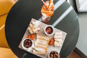 greet hotel la rochelle centre