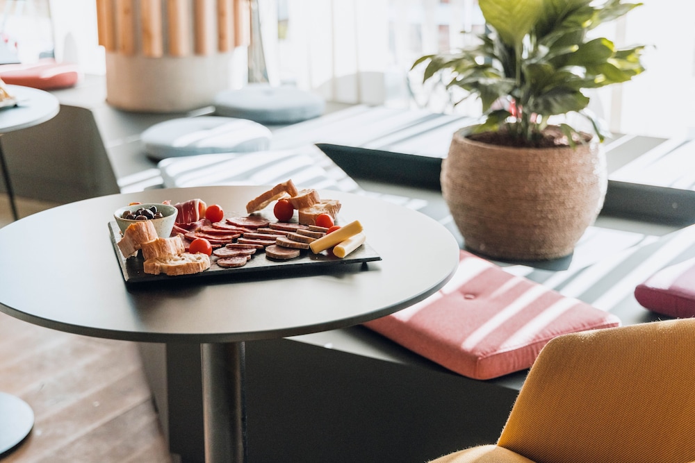 greet hotel la rochelle centre