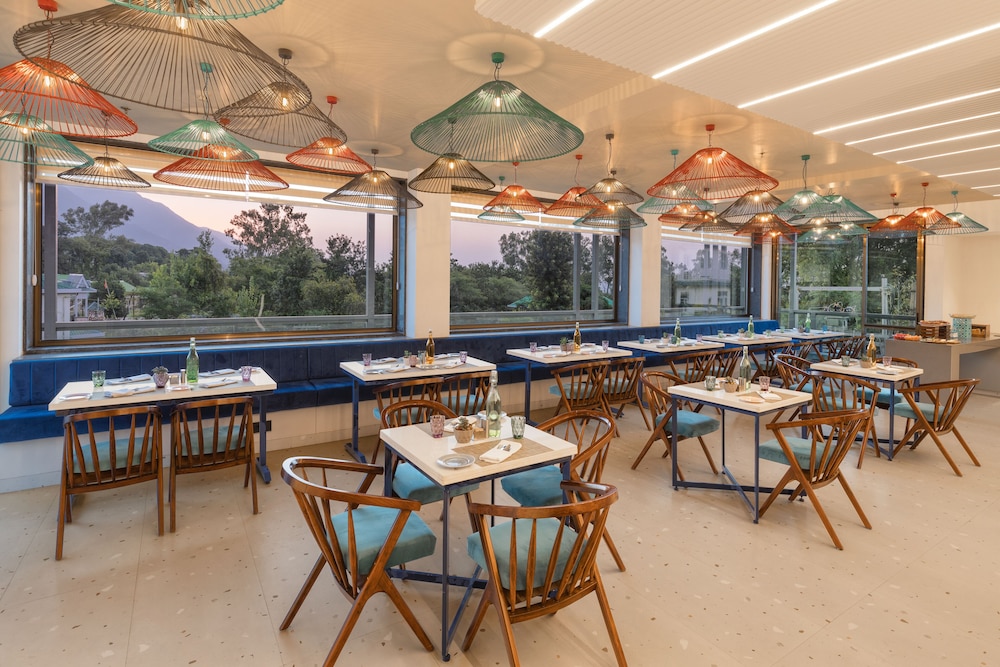 infinitea centric dharamshala