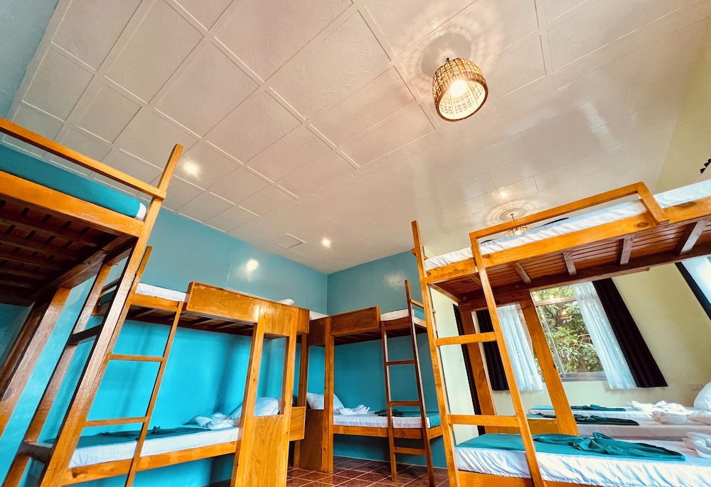 garden of eden dive resort