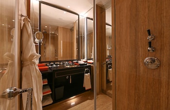 grand hyatt gurgaon