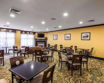 comfort suites simpsonville greenville