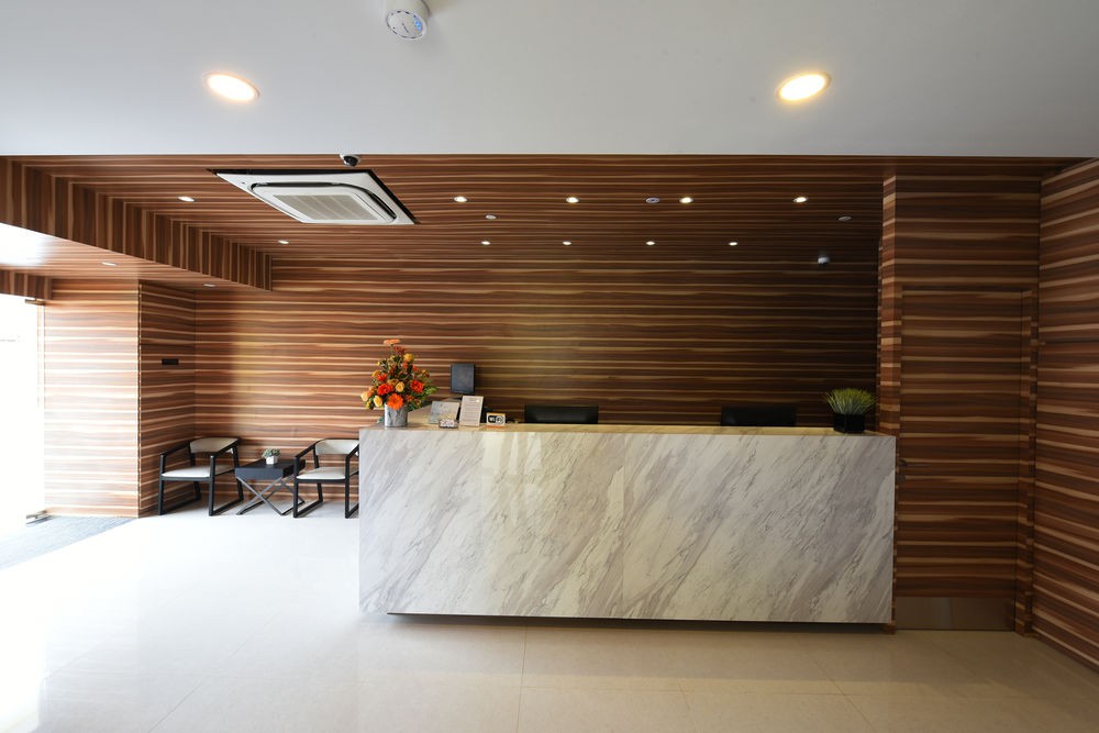 ibis budget singapore crystal