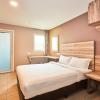 ibis budget singapore crystal