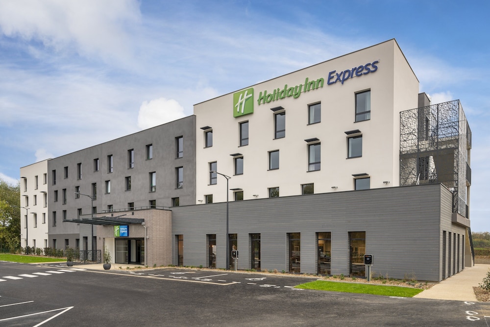 holiday inn express marne la vallee val deurope