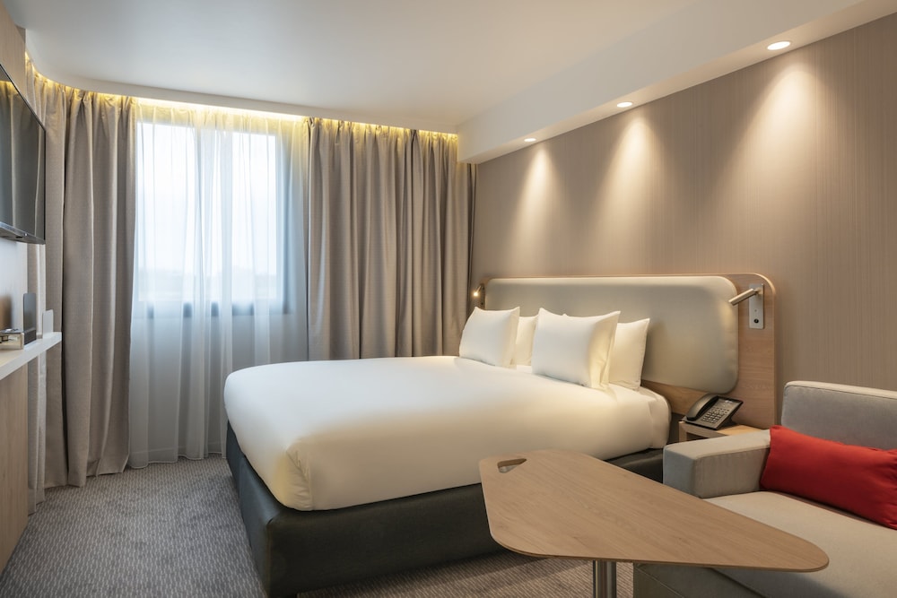 holiday inn express marne la vallee val deurope