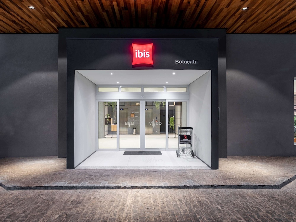 ibis botucatu