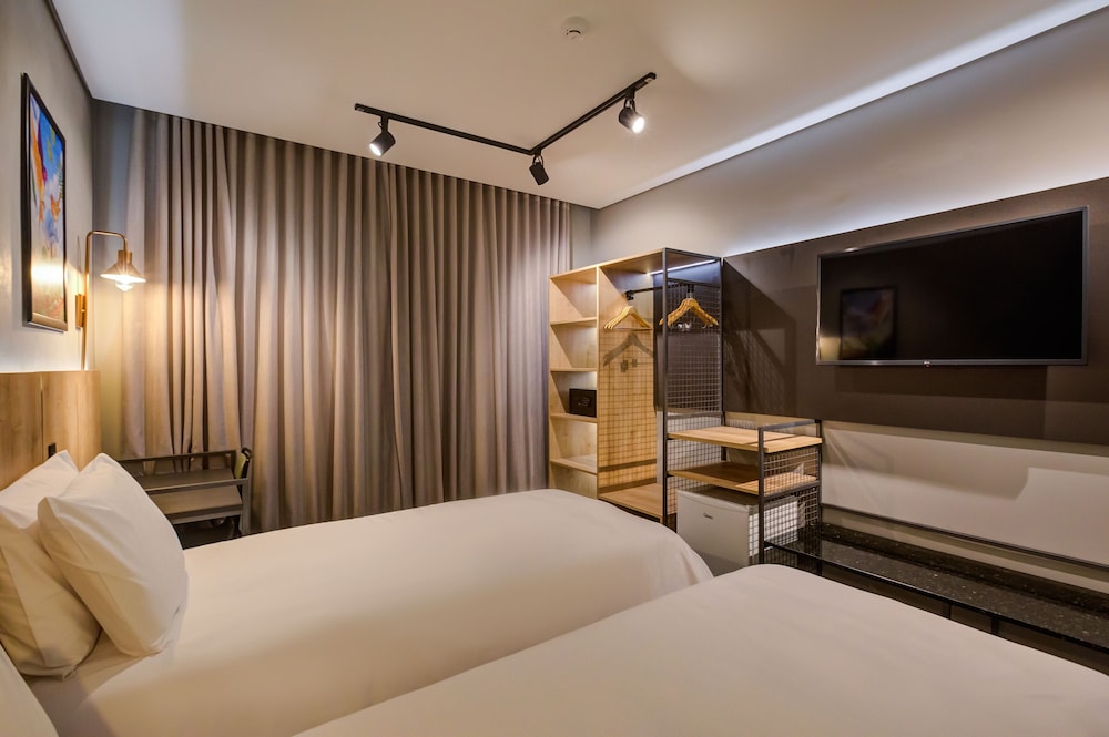 slaviero ponta grossa