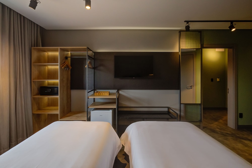 slaviero ponta grossa