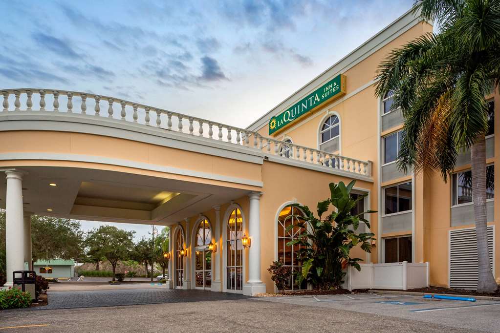 la quinta inn and suites by wyndham sarasota downtown