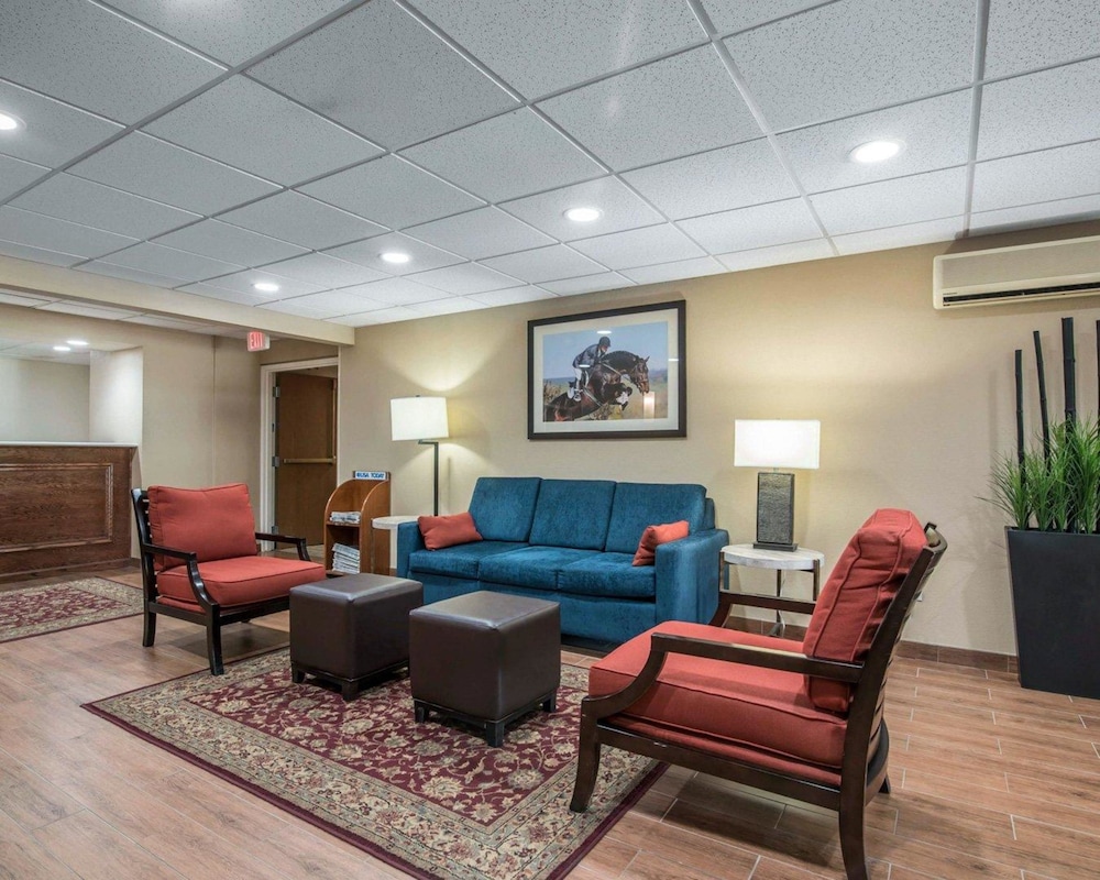 comfort inn saugerties