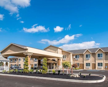 comfort inn saugerties