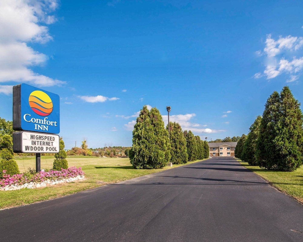 comfort inn saugerties