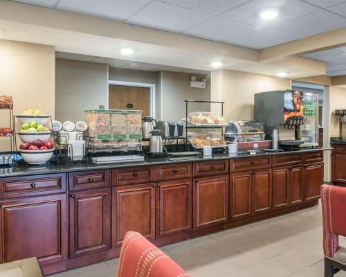 comfort inn saugerties