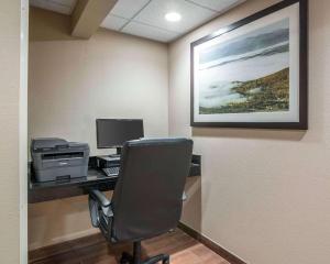 comfort inn saugerties