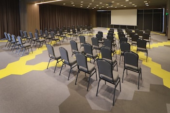 holiday inn hotel and suites mexico felipe angeles airport