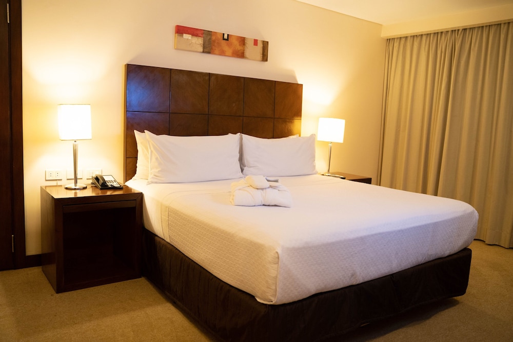 crowne plaza asuncion by ihg