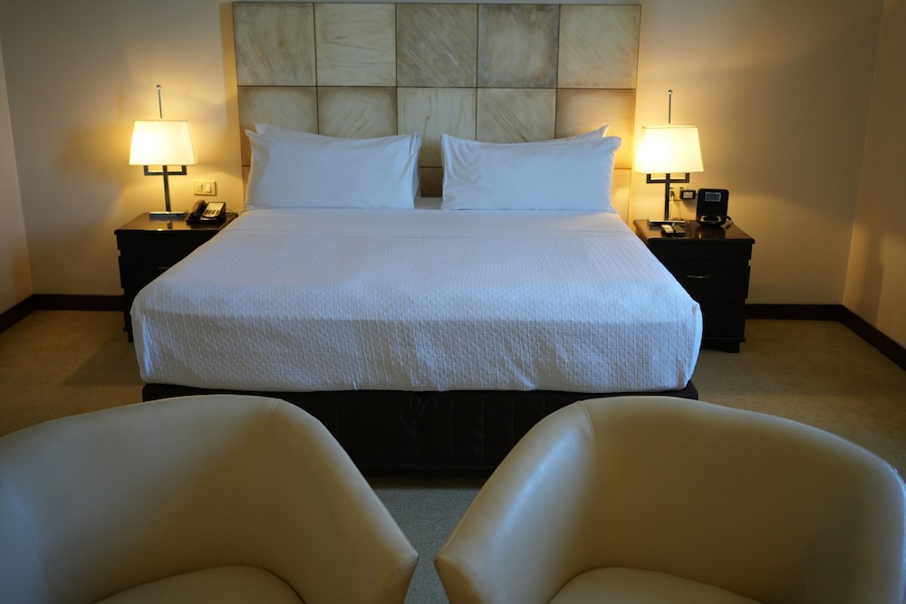 crowne plaza asuncion by ihg