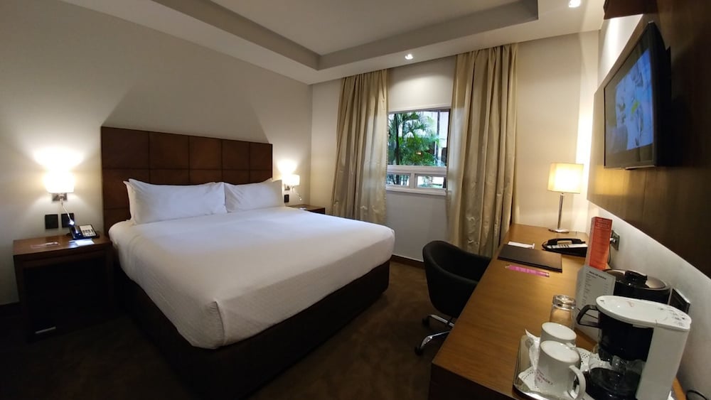 crowne plaza asuncion by ihg