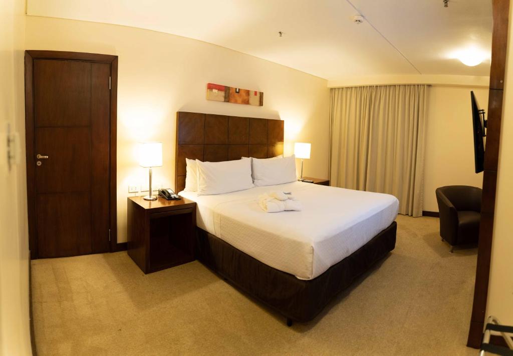 crowne plaza asuncion by ihg