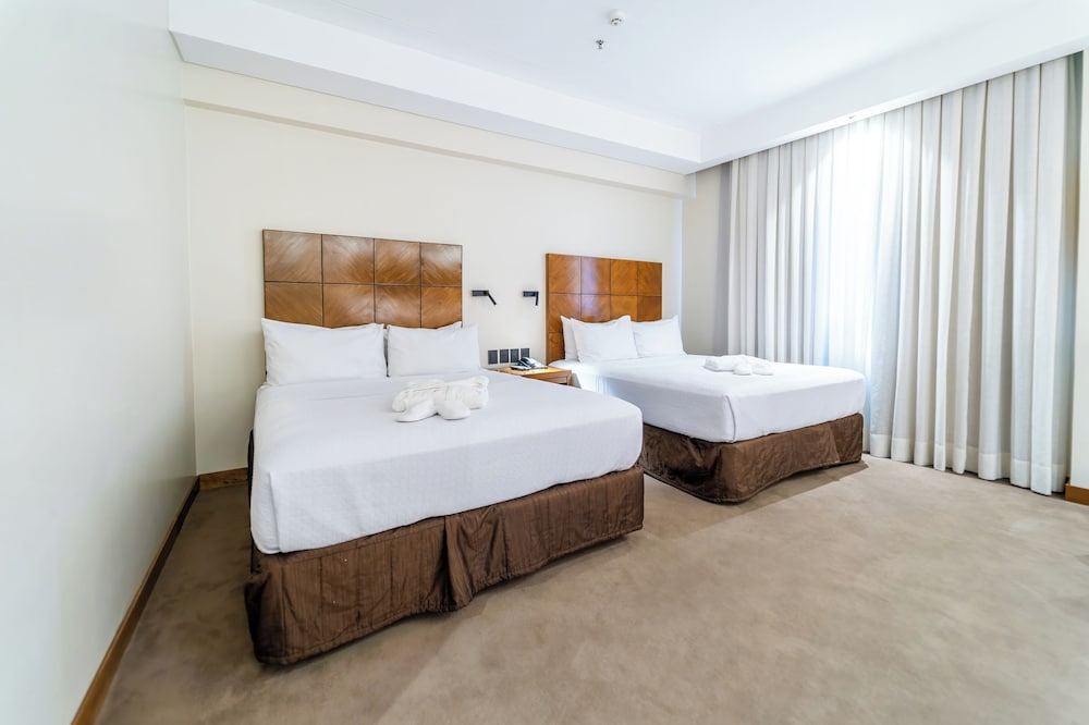 crowne plaza asuncion by ihg