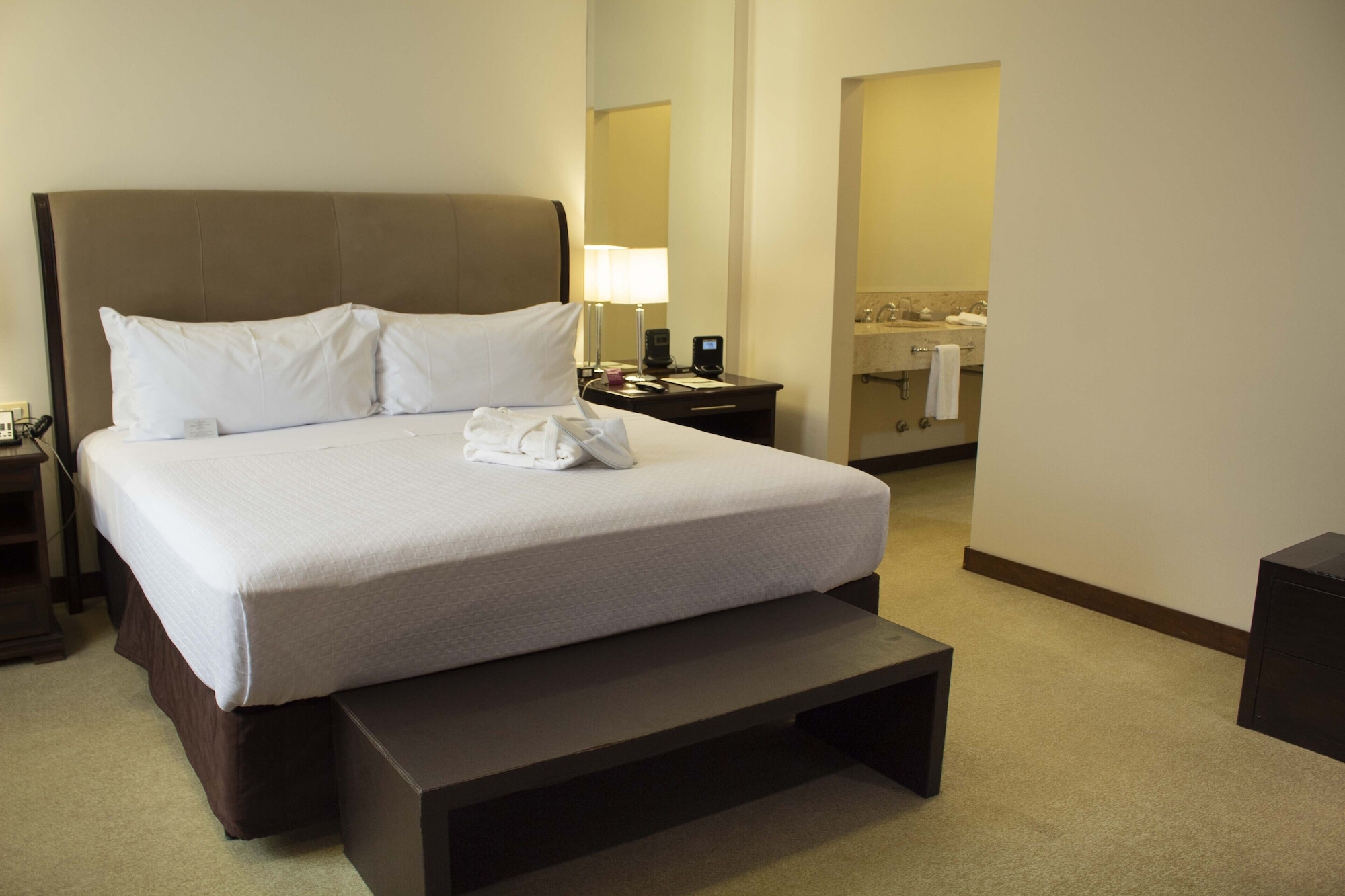 crowne plaza asuncion by ihg