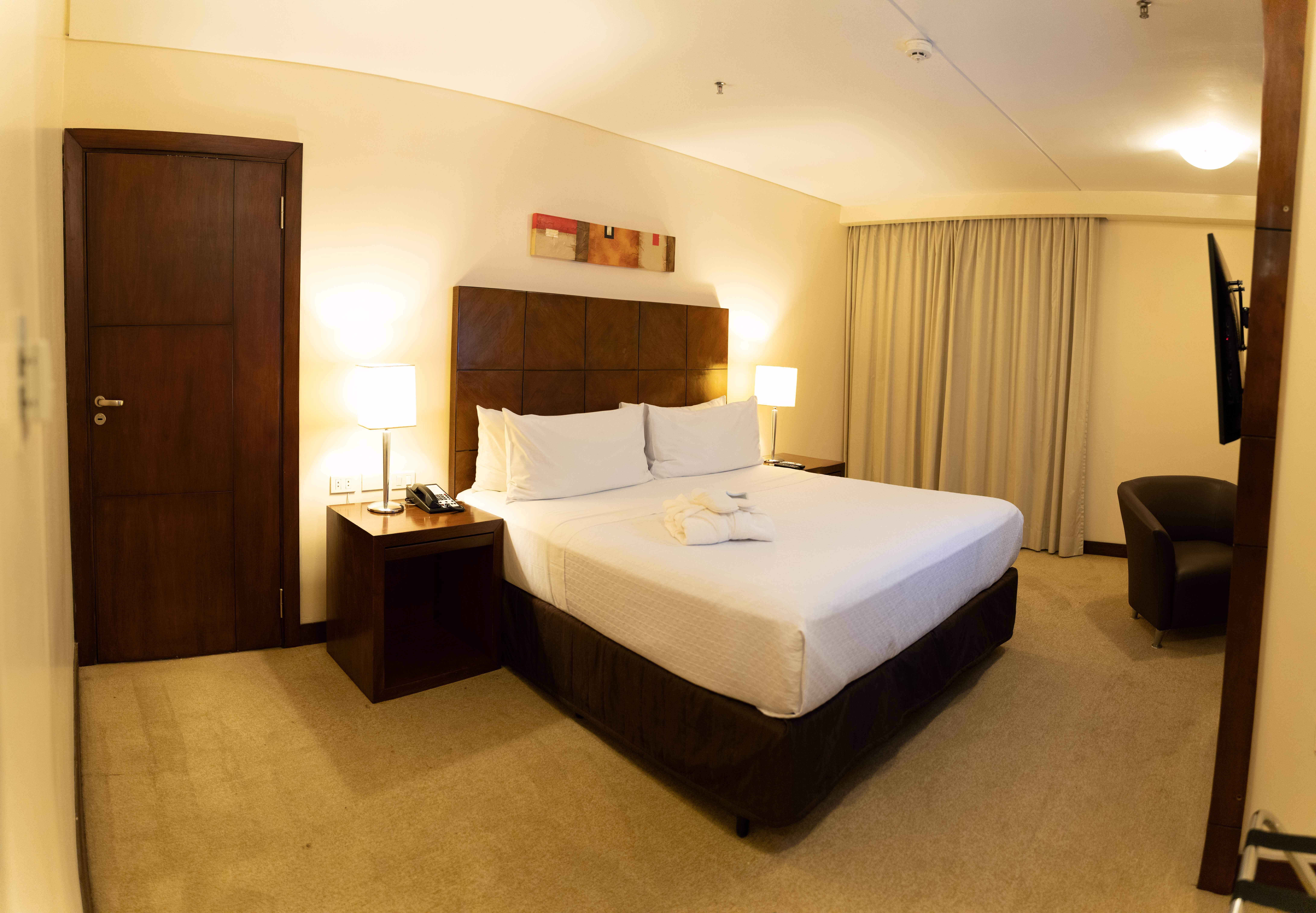 crowne plaza asuncion by ihg