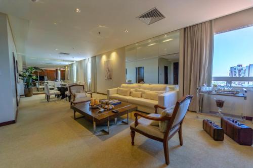 crowne plaza asuncion by ihg
