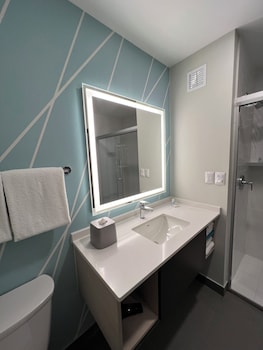 avid hotel guadalajara avenida vallarta poniente