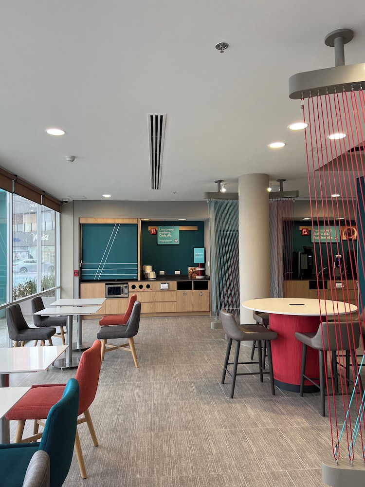 avid hotel guadalajara avenida vallarta poniente