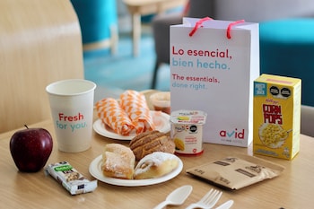 avid hotel guadalajara avenida vallarta poniente