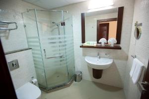 xclusive maples hotel apartment